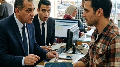 في حفل زفاف أعطاني جدى دفتر حساب قديم 