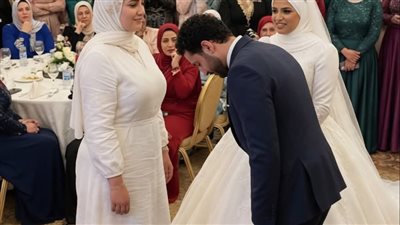 قالت عني فقيرة ومنعني من زفافها 
