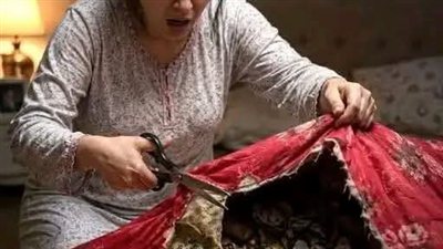 حماتي متعودة كل سنه تبعتلنا لحاف فايبر من اللي بتعمله باديها 